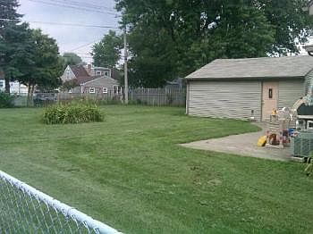 2nd image of 256 Macarthur Dr