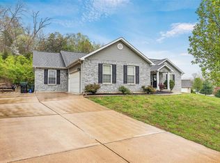 3849 Olde Mill Dr, House Springs, MO 63051