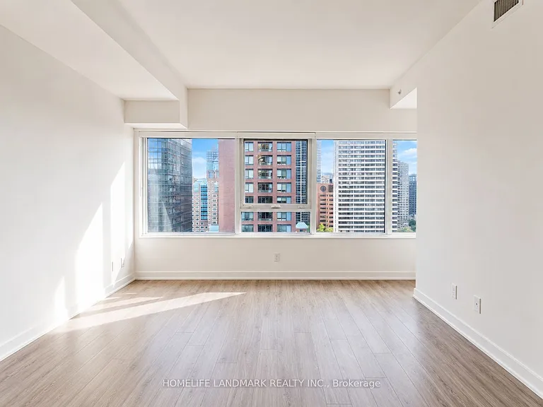 609 Sherbourne St #1703 — Photo 5