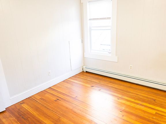 5th image of 172 Park Ave #2A