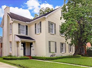 2313 Wroxton Rd, Houston, TX 77005