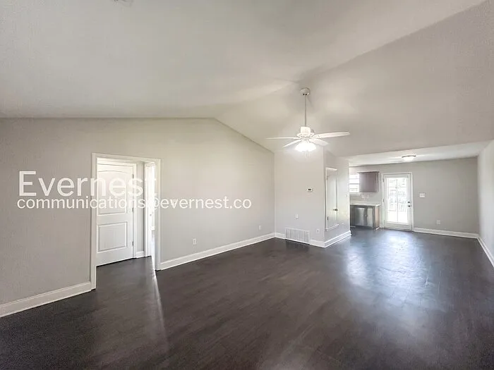 3229 Earlcastle Dr — Photo 6
