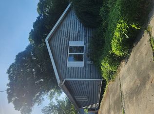 61 Highview Ave, Fox Lake, IL 60020