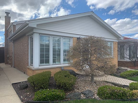 2nd image of 6316 S La Crosse Ave