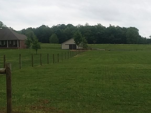 36×36 barn with electric & water