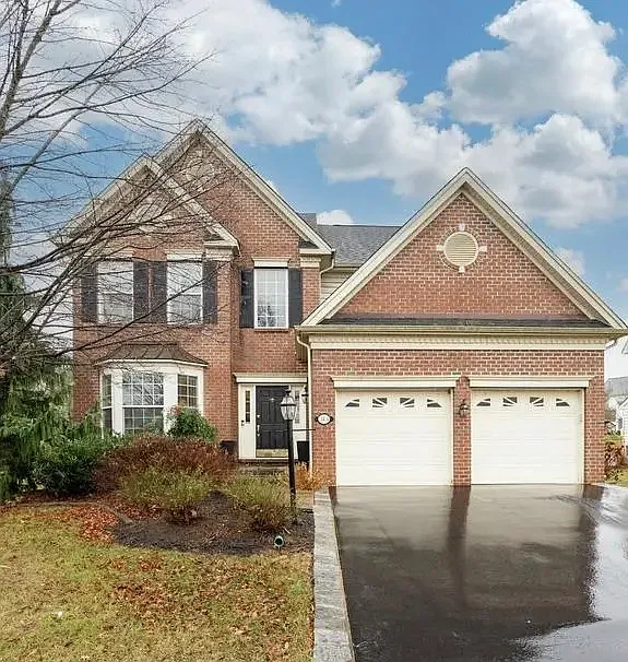 4 bed, 2922 sqft, $4,150 — Photo 1