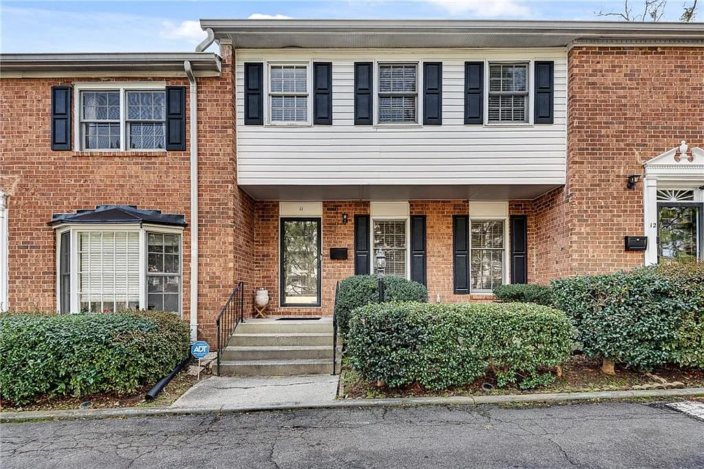 3 bed, 2.5 bath, 1534 sqft, $2,500 — Photo 1
