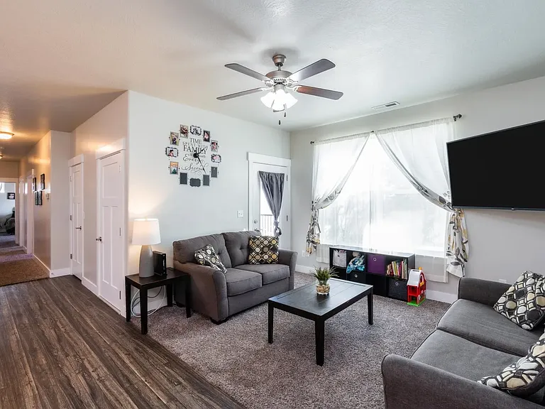 5017 W Samana Ln #102 — Photo 5
