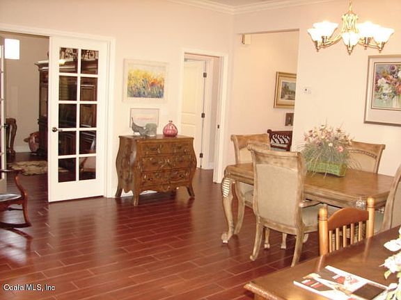 2nd image of 1016 NE 31st Ter