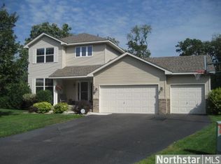 19450 Baldwin Cir NW, Elk River, MN 55330