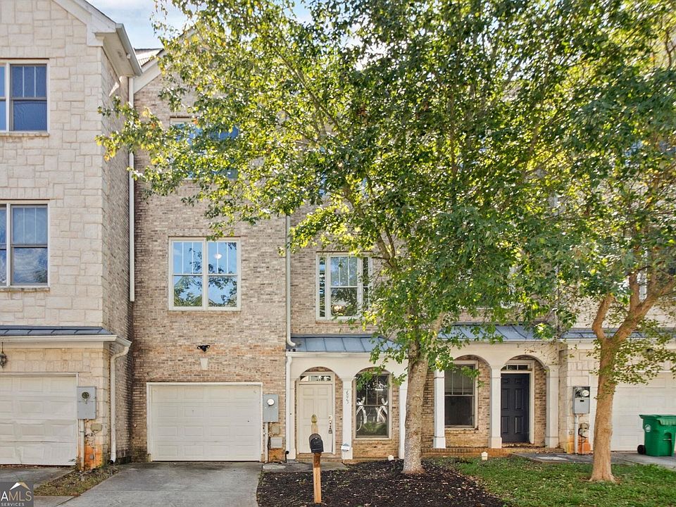 1st image of 4873 Pinnacle Dr