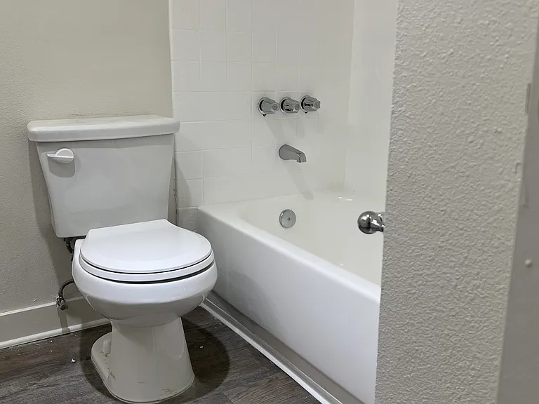 1402 Pennsylvania Ave #3 — Photo 11