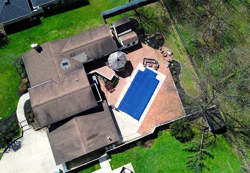 381 Hickory Hill Rd, Chagrin Falls, OH 44022 | MLS #5203190 | Zillow