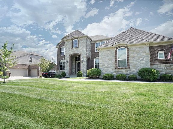 2nd image of 107 Olde Stone Ct