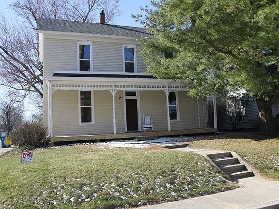 5th image of 304 W Cherry St