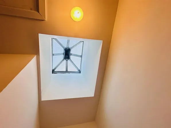 64-09 Woodside Avenue image 8 of 17