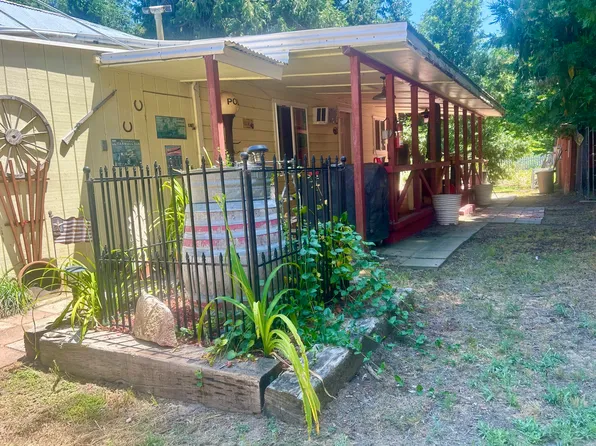 44079 Pine Flat Drive, California Hot Springs, CA 93207