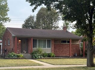 26505 Margareta, Redford, MI 48240