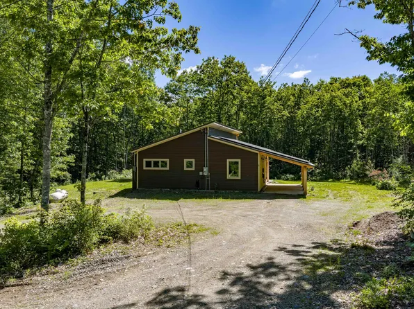 8 Cooper Ridge, Belfast, ME 04915