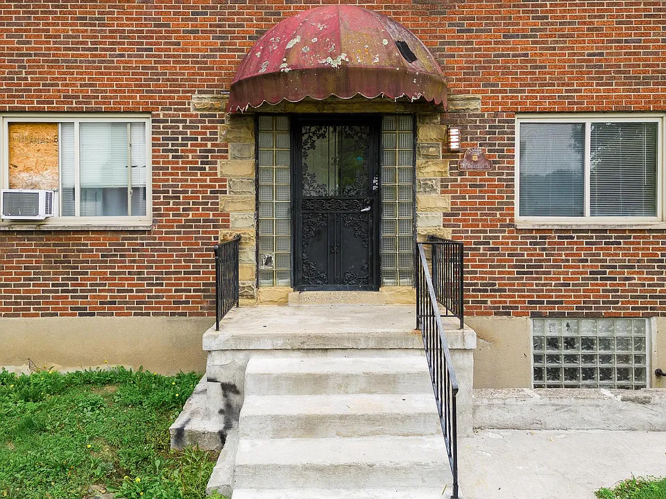 117 Elizabeth St #3