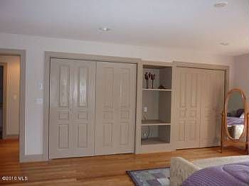 3rd image of 225 19th St NE APT 37