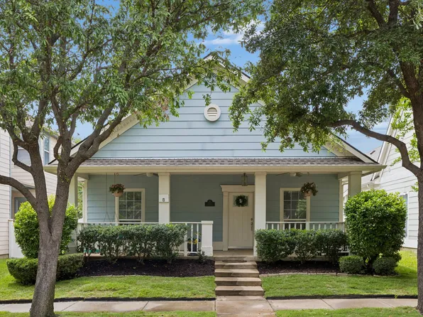 1317 Live Oak Ln, Aubrey, TX 76227