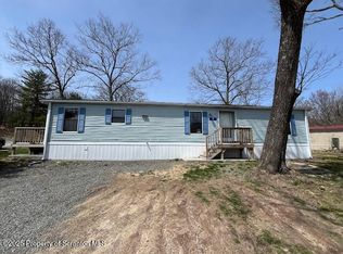 7 E View Dr, Lake Ariel, PA 18436