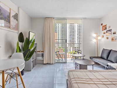1920 Ala Moana Blvd APT 712, Honolulu, HI, 96815