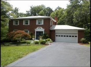 110 Newell Ln, Oak Ridge, TN 37830