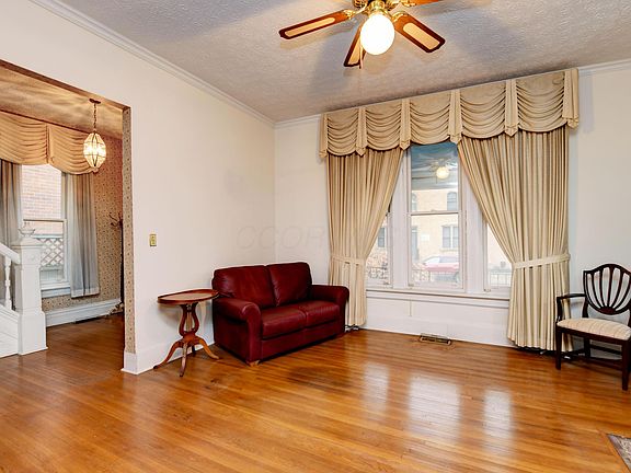 5th image of 53 Linwood Ave
