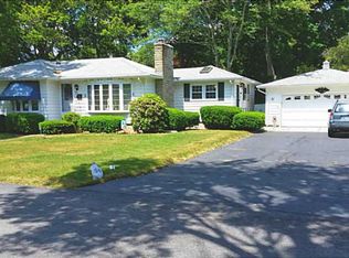 54 Winifred Ave, Warwick, RI 02889