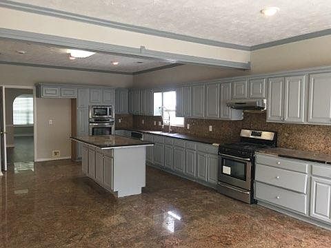 3rd image of 690 Clemson Ln