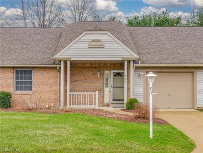 711 Beverly Ave, Canal Fulton, OH, 44614