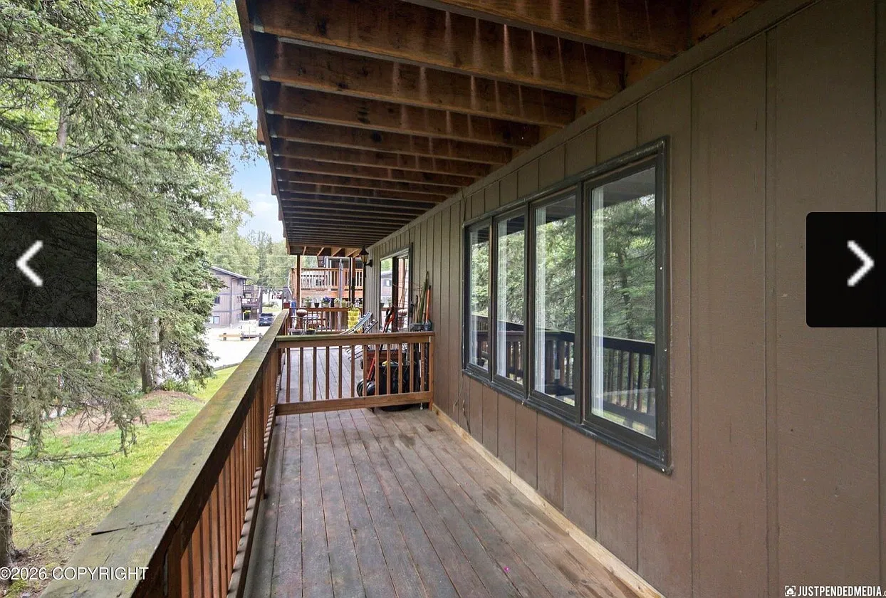 2 bed, 829 sqft, $1,900 — Photo 2