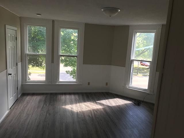 2nd image of 217 Capital Ave NE APT 4