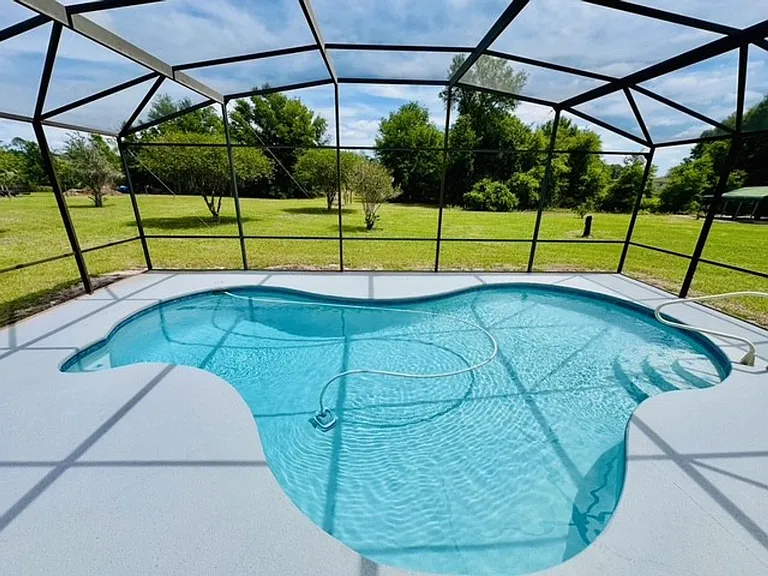 6814 Redwing Rd — Photo 25