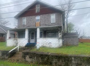 15 N Main St, Westover, PA 16692