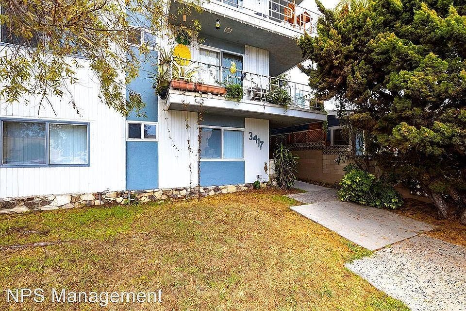 2nd image of 3417 E 2nd St APT 4