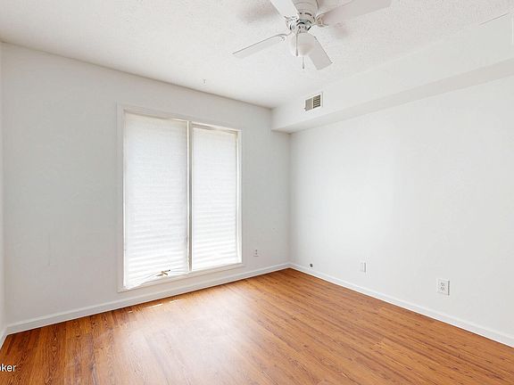 4th image of 700 Inverness Rd #3