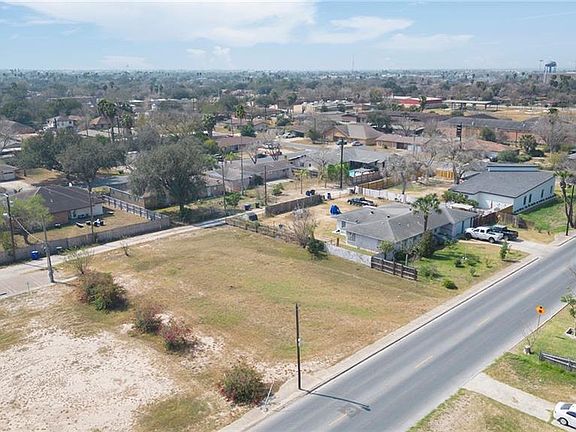 3rd image of 1107 La Vista Ave