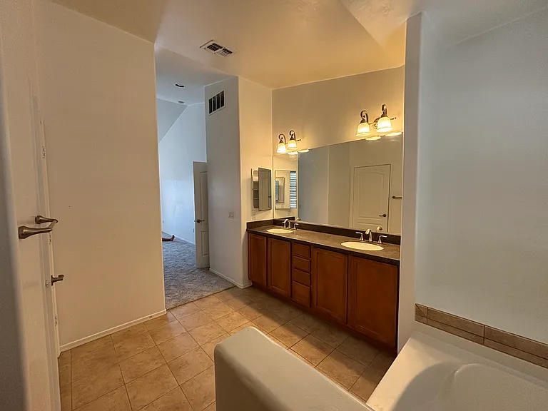 11399 W Stone Hearth St — Photo 14