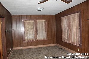 3rd image of 114 Dorothy St