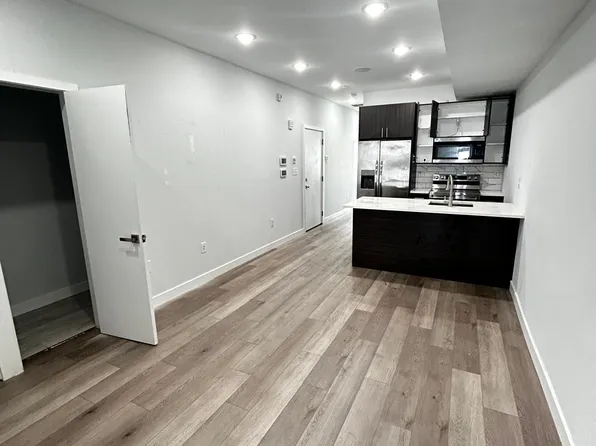 2218 N Marshall St #2, Philadelphia, PA 19133