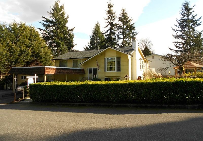 1st image of 2507 S 302nd Pl