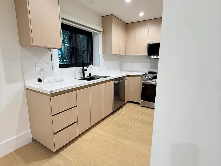 12816 Holiday Dr NE #A — Photo 3