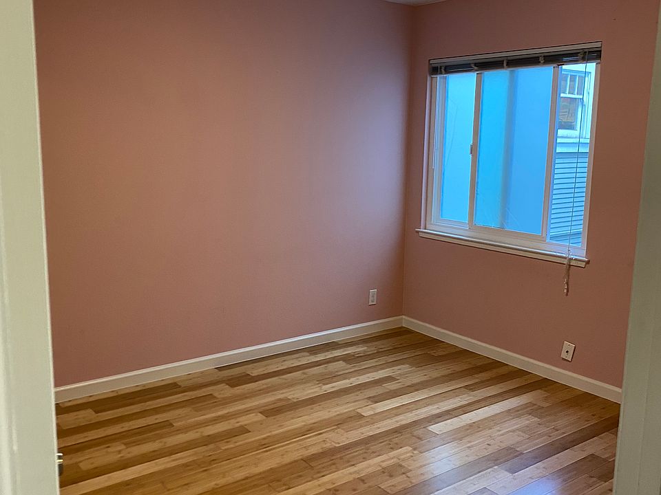2nd image of 322 Day St #3