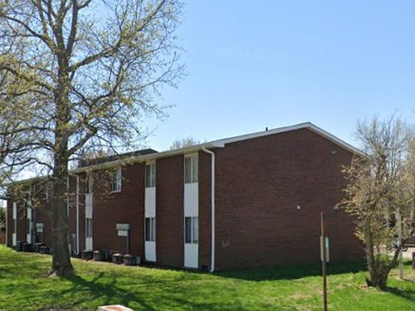 402 Meadow Dr #402