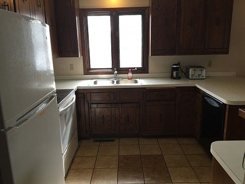 3rd image of 6160 Starlite Blvd NE