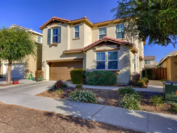 2425 Middlebury Dr, Lathrop, CA 95330