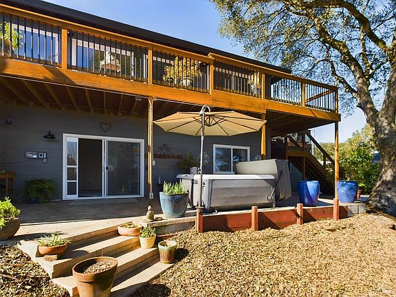 5th image of 708 Paula Lane